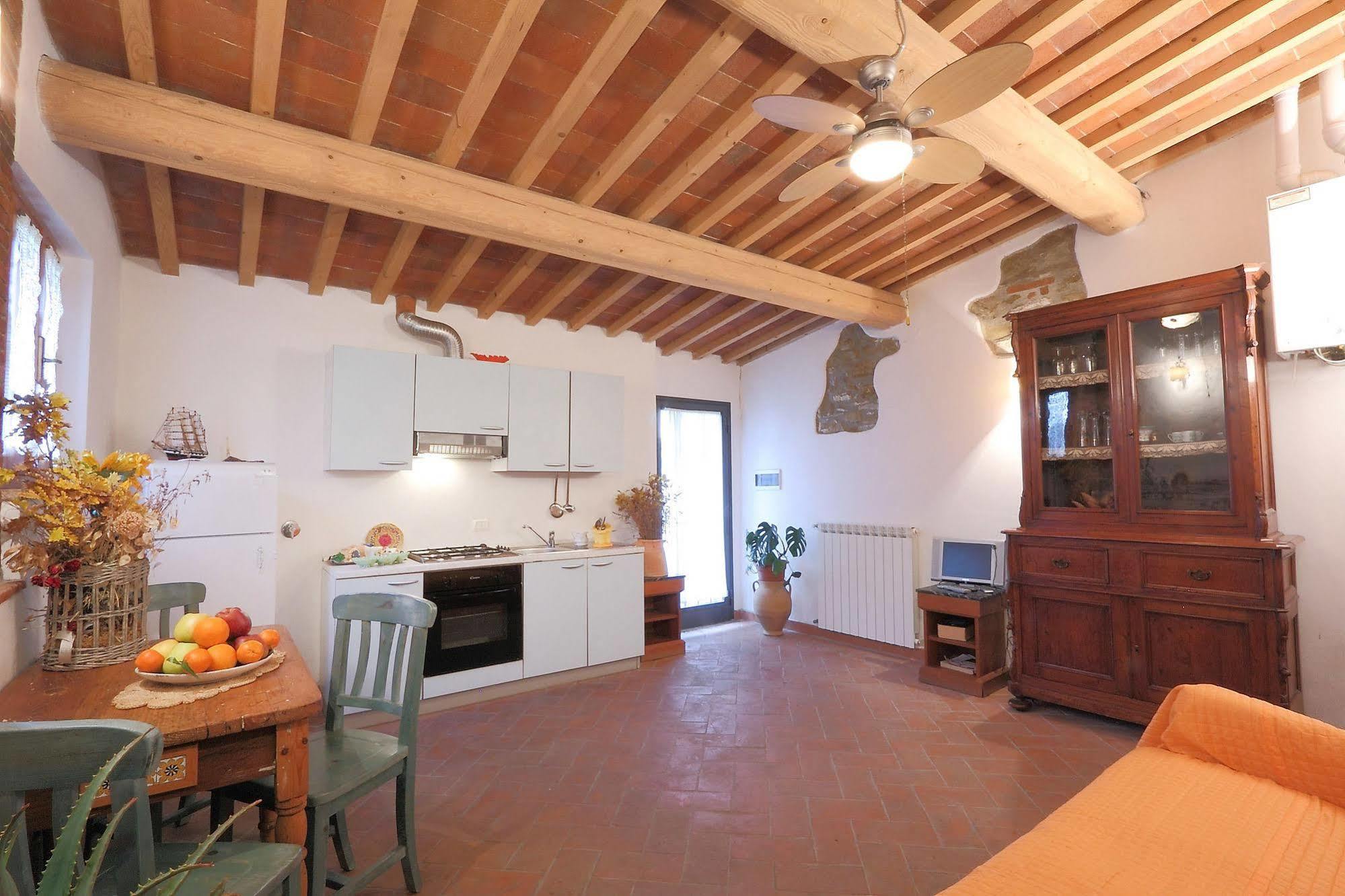 Bed and Breakfast Armonie Del Chianti L'Ugolino Exterior foto